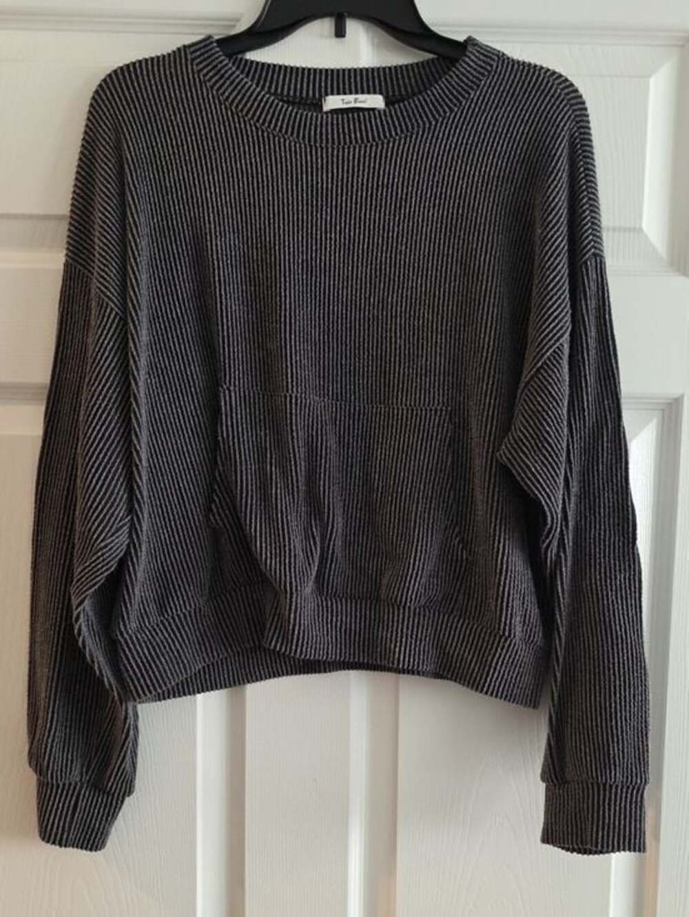 Tres Bien Otto Ribbed Oversized Knit Cropped Sweater Charcoal Grey M